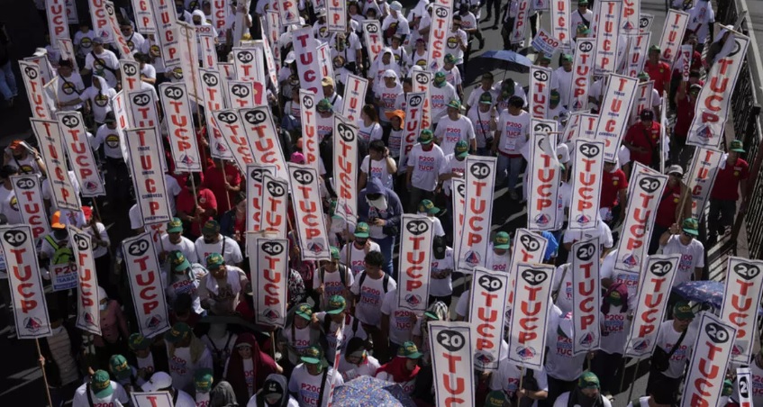 مظاهرات فى فرنسا مظاهرات فى فرنسا