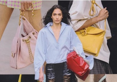 الألوان الجريئة الألوان الجريئة