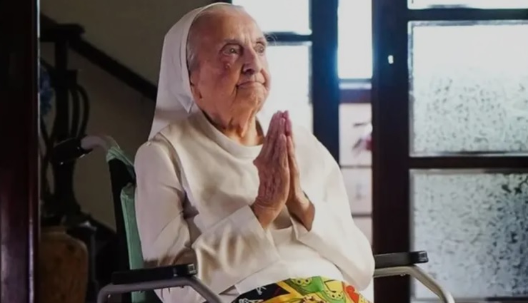 راهبة راهبة