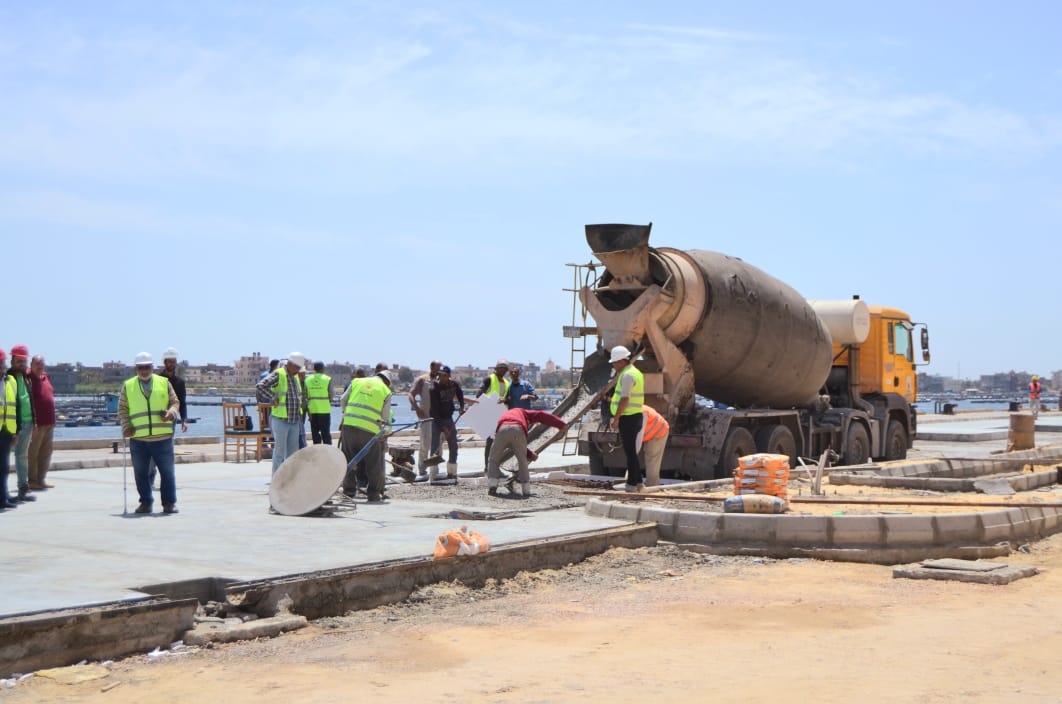 عمليات إقامة ميناء الصيد برشيد