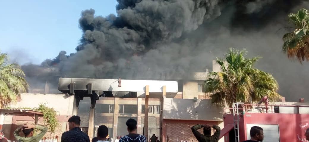 حريق مصنع أكتوبر (2)