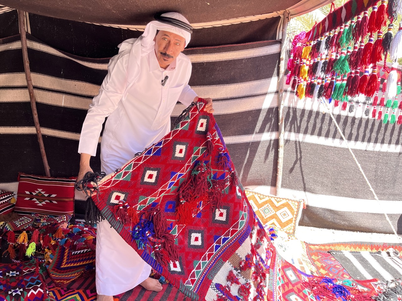 المفروشات البدوية القديمة