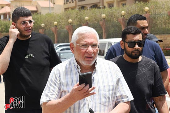 جنازة زوجة الاعلامي محمد شردي (7)
