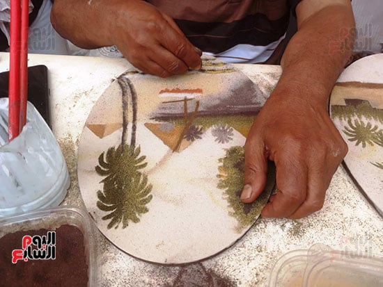 احمد يرسم احمد يرسم