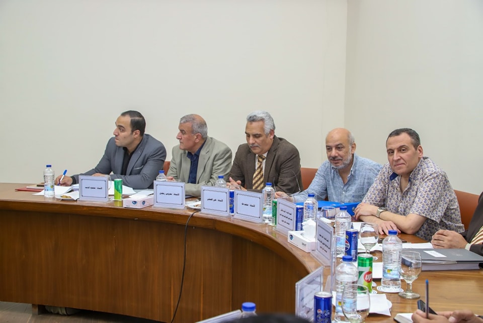 خلال مناقشة القوائم الماليه خلال مناقشة القوائم الماليه