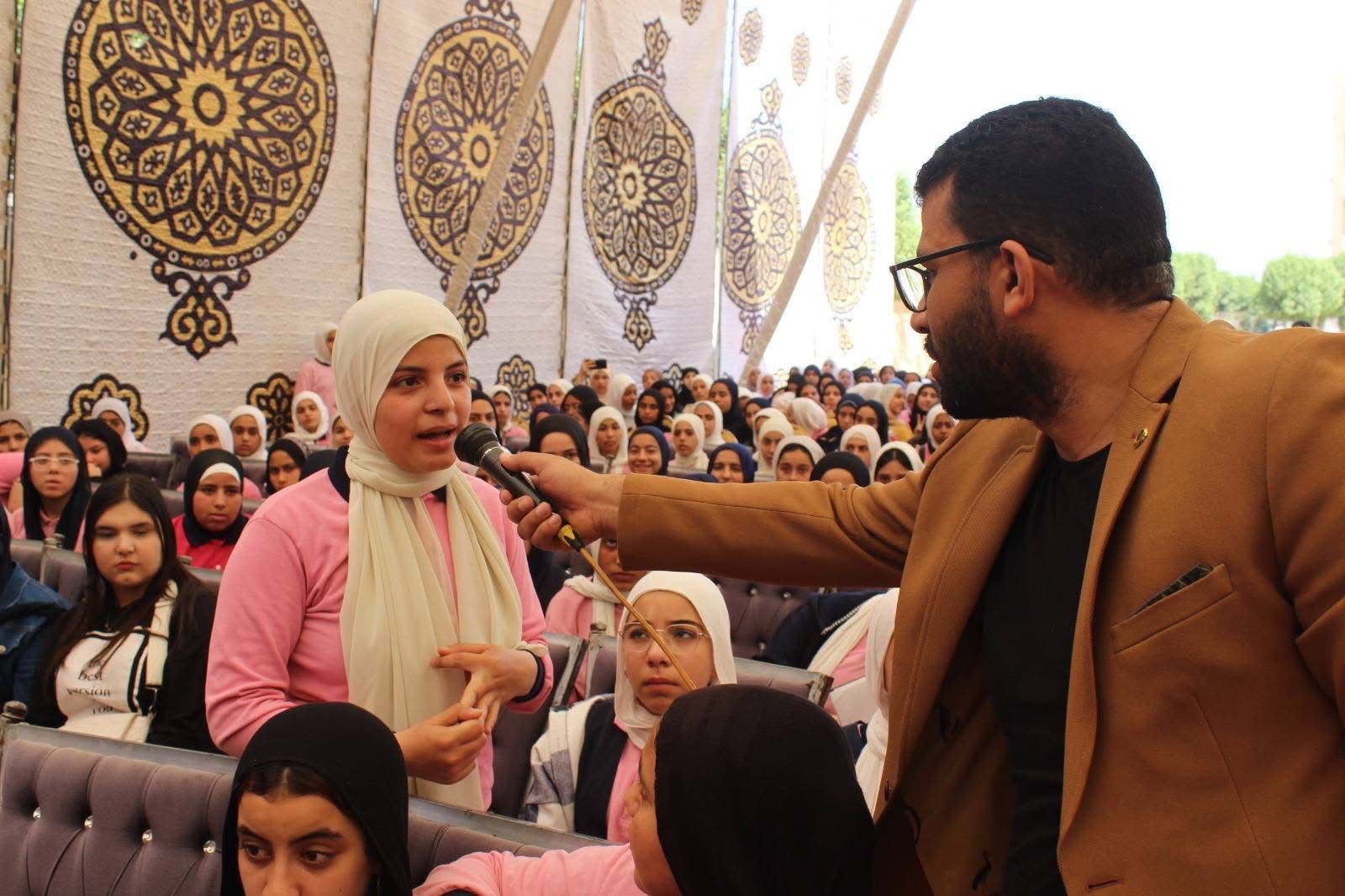 مديرية التعليم بالجيزة تبدأ تنظيم مراجعات نهائية مجانية لطلاب الشهادة الإعدادية
