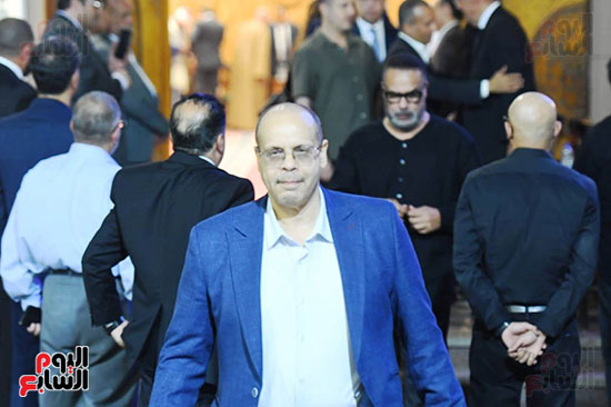 وصول الكاتب الصحفى أكرم القصاص العزاء وصول الكاتب الصحفى أكرم القصاص العزاء