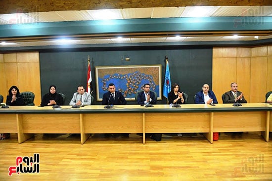 نقيب الصحفيين خالد البلشى فى حفل تأبين الزميل عادل ضرة نقيب الصحفيين خالد البلشى فى حفل تأبين الزميل عادل ضرة