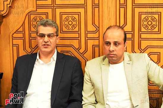 عزاء زوجة الإعلامى محمد مصطفى شردى عزاء زوجة الإعلامى محمد مصطفى شردى