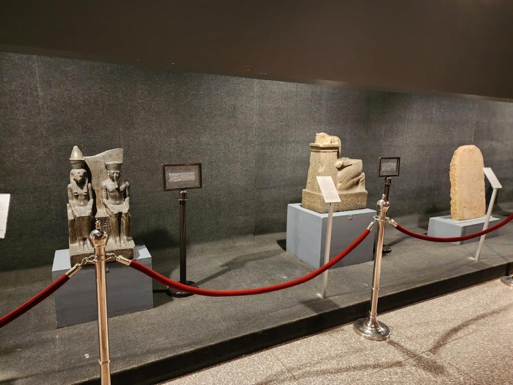 تماثيل وكنوز العصور الفرعونية القديمة محفوظة منذ 50 سنة بالمتحف