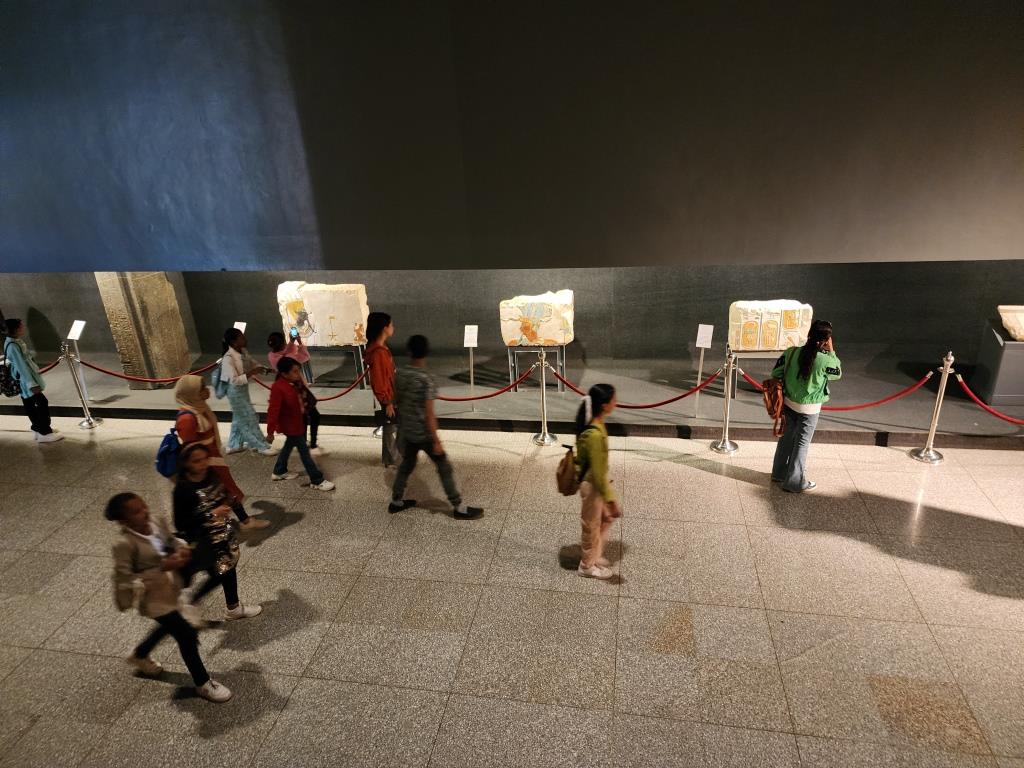 الزيارات اليومية داخل متحف الأقصر