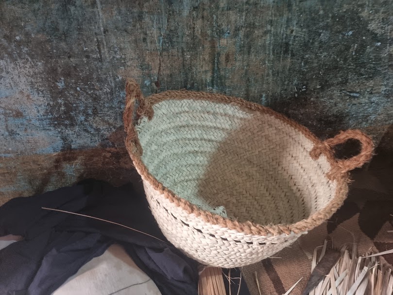 منتج نهائى عبارة عن قفه منتج نهائى عبارة عن قفه