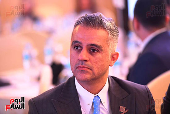 النائب أحمد فتحي النائب أحمد فتحي