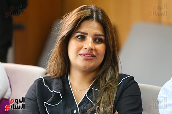 هناء أبو العز هناء أبو العز