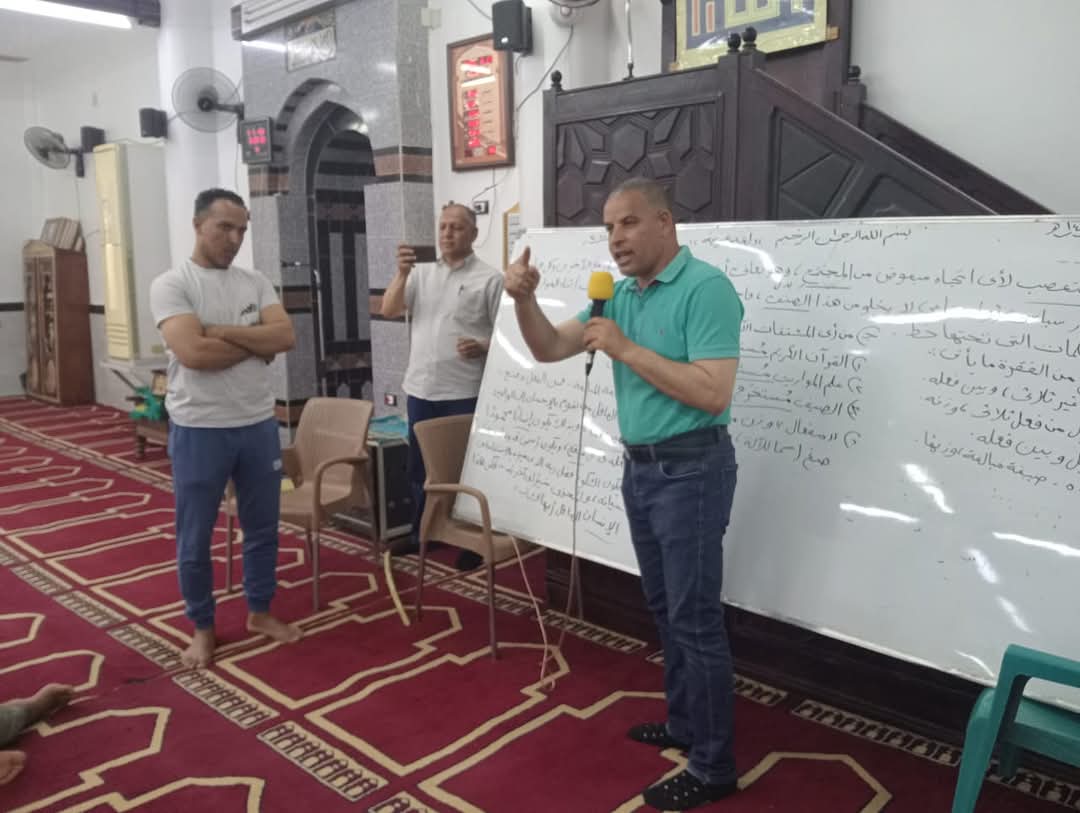 جانب من المحاضرات المجانية جانب من المحاضرات المجانية