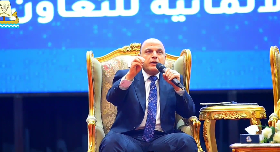 محافظ كفر الشيخ خلال رده على استفسارات الحضور 