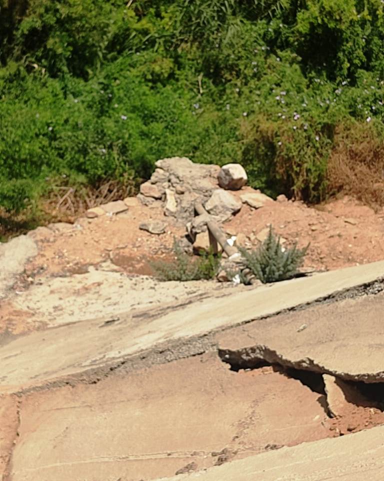 ‪انهيار جزئى بأحد المنازل للمحور