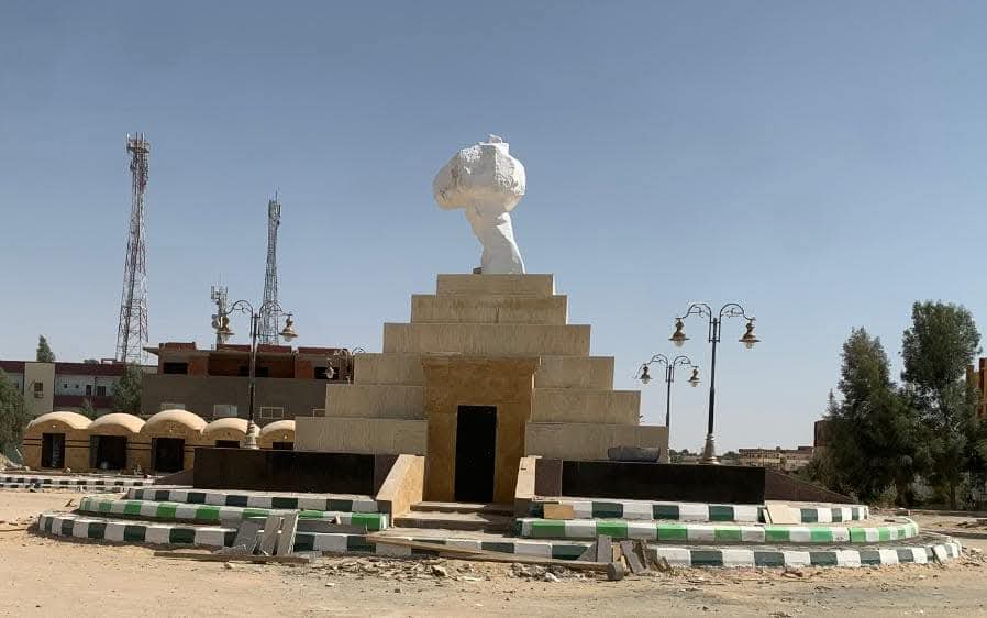 متحف الصحراء البيضاء بالفرافرة متحف الصحراء البيضاء بالفرافرة