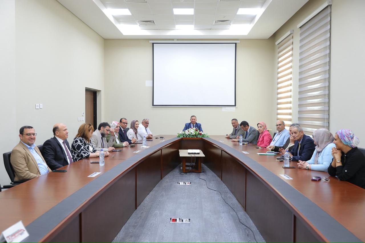 جانب من انعقاد مجلس جامعة المنصورة الجديدة
