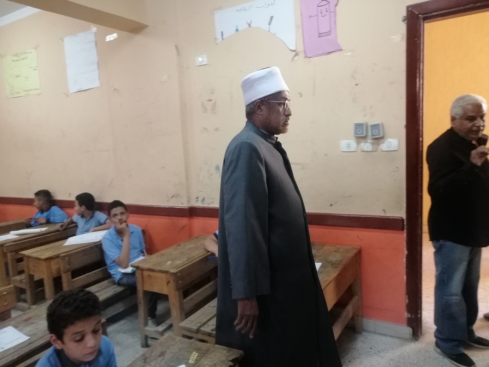 انتظام لجان امتحانات الشهادات الإبتدائية والإعدادية الأزهرية