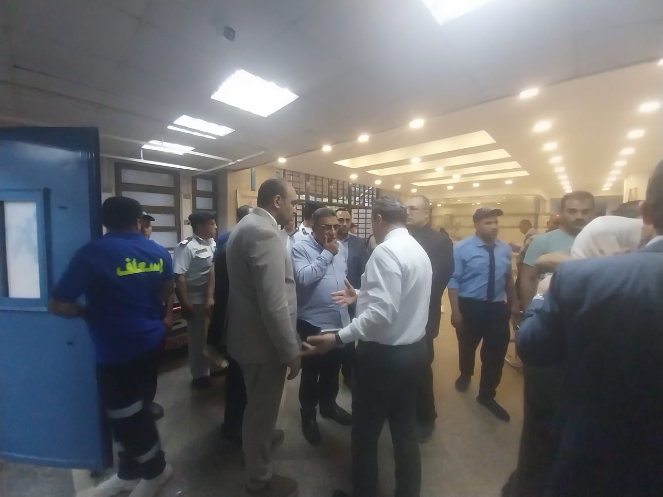 محافظ الدقهلية يتابع حالة المصابين محافظ الدقهلية يتابع حالة المصابين