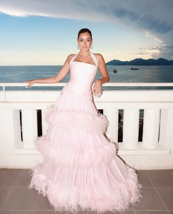 أمينة خليل أمينة خليل