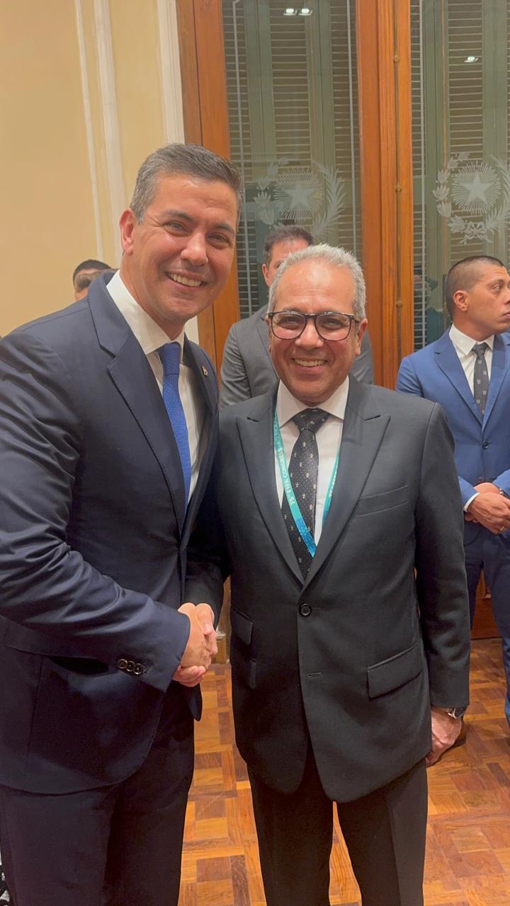 وفد اتحاد الكرة يلبي دعوة رئيس باراجواي على هامش المشاركة في كونجرس فيفا (5)