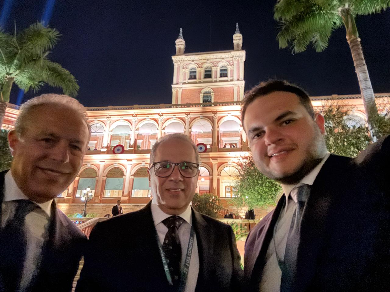 وفد اتحاد الكرة يلبي دعوة رئيس باراجواي على هامش المشاركة في كونجرس فيفا (1)