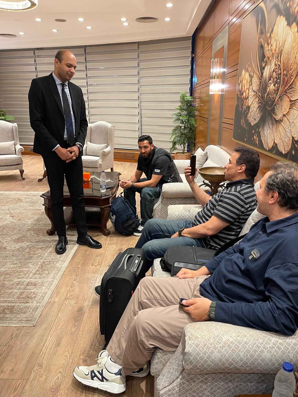 وصول الرياضيين من ليبيا (2)