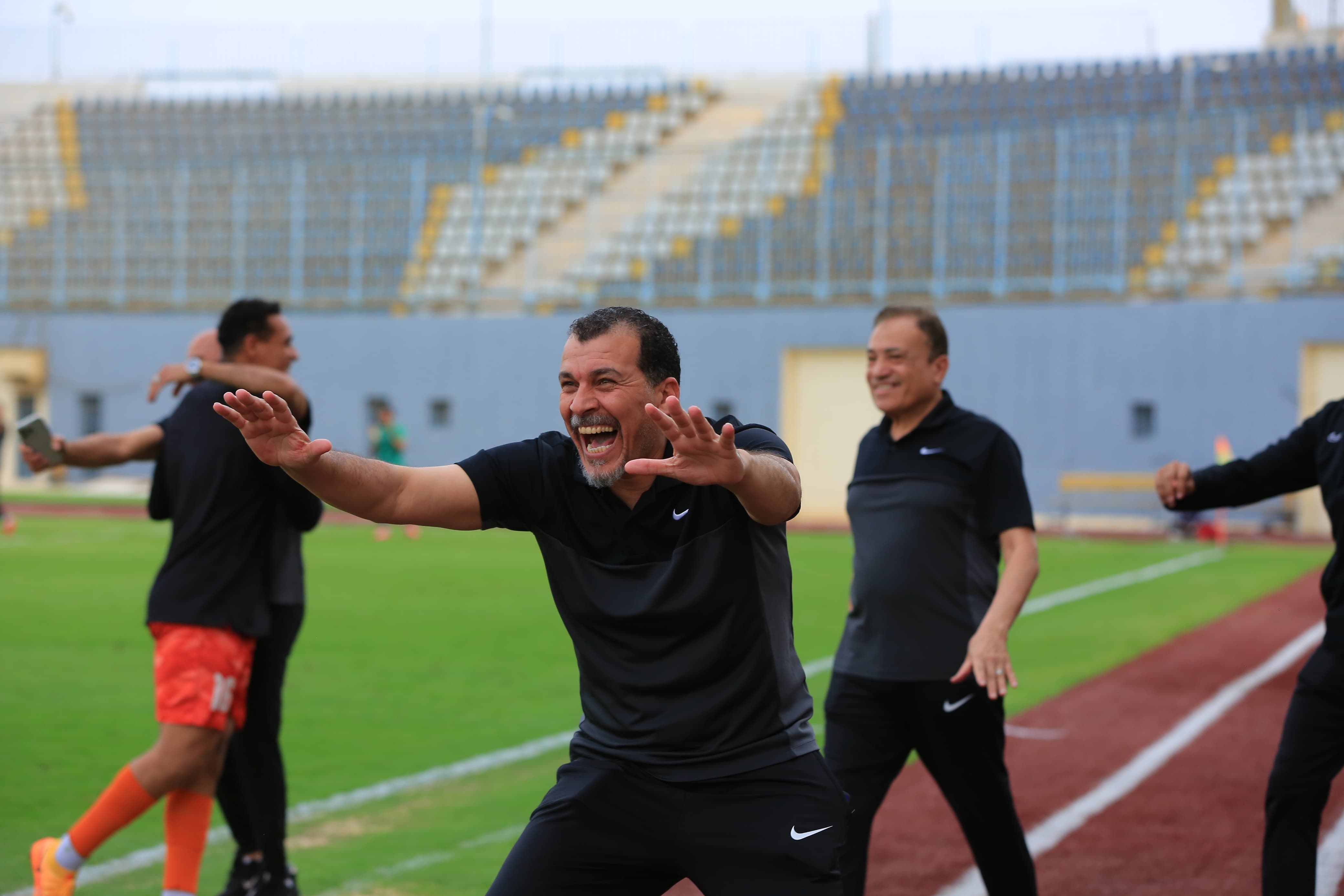 فرحة جهاز المقاولون