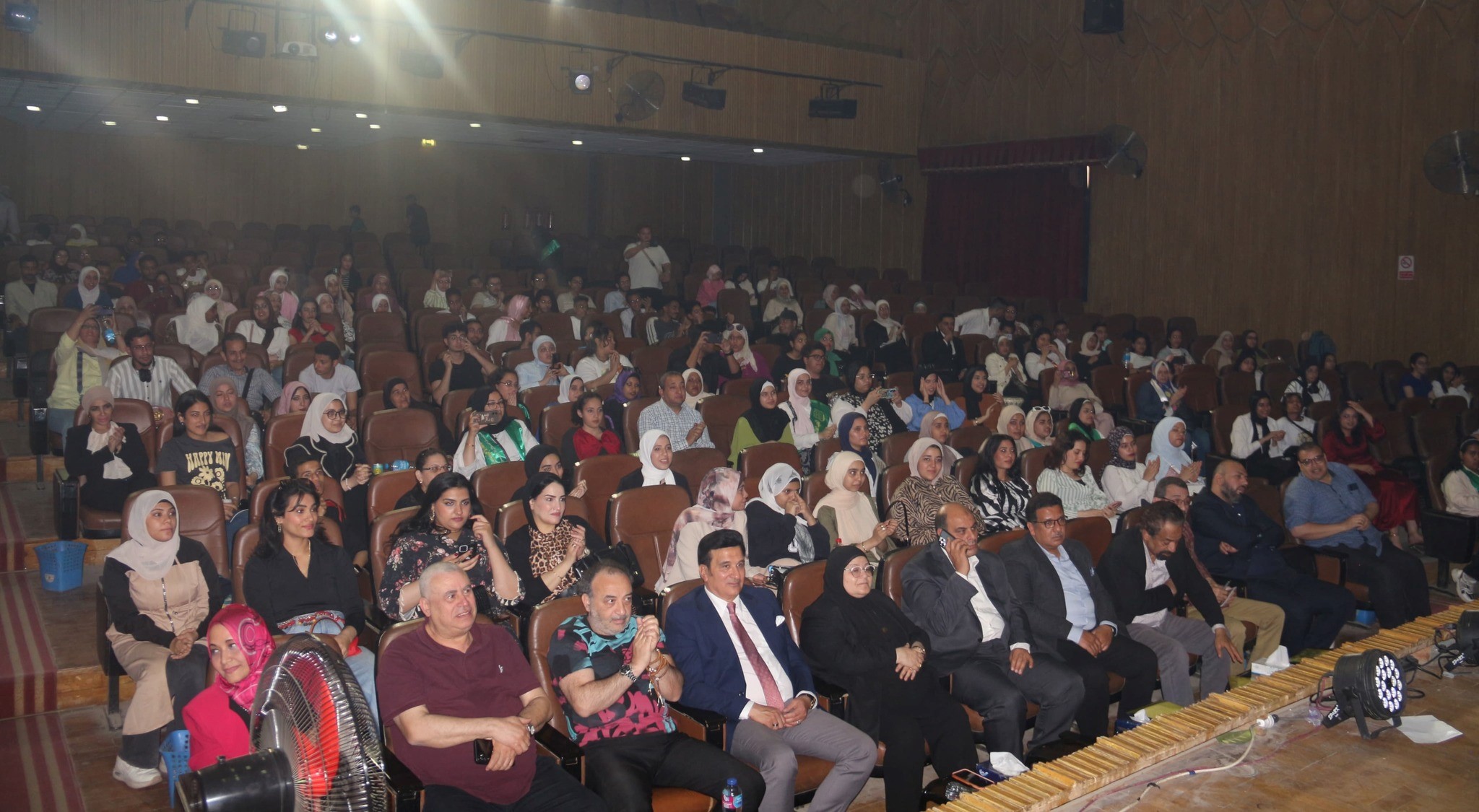جانب من حضور الاحتفالية جانب من حضور الاحتفالية