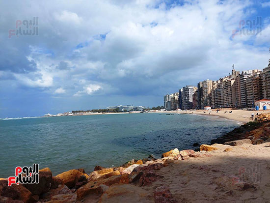 شواطئ-المندرة-خلال-التطوير شواطئ-المندرة-خلال-التطوير