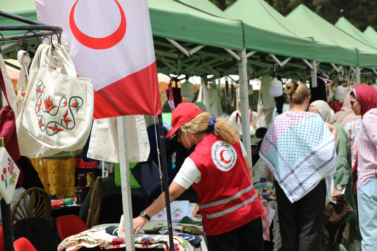 مشاركة الهلال الأحمر المصري في احتفال سفارة أيرلندا (4)
