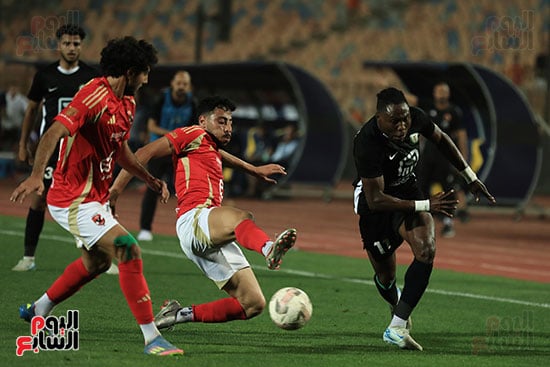 جانب من المباراة جانب من المباراة