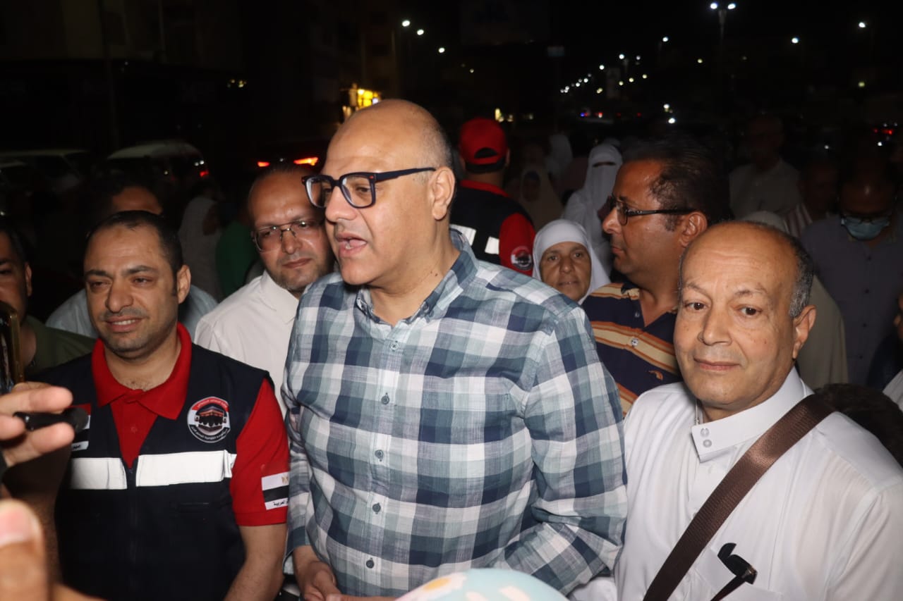 أول فوج من 90 حاجا وحاجة (7)