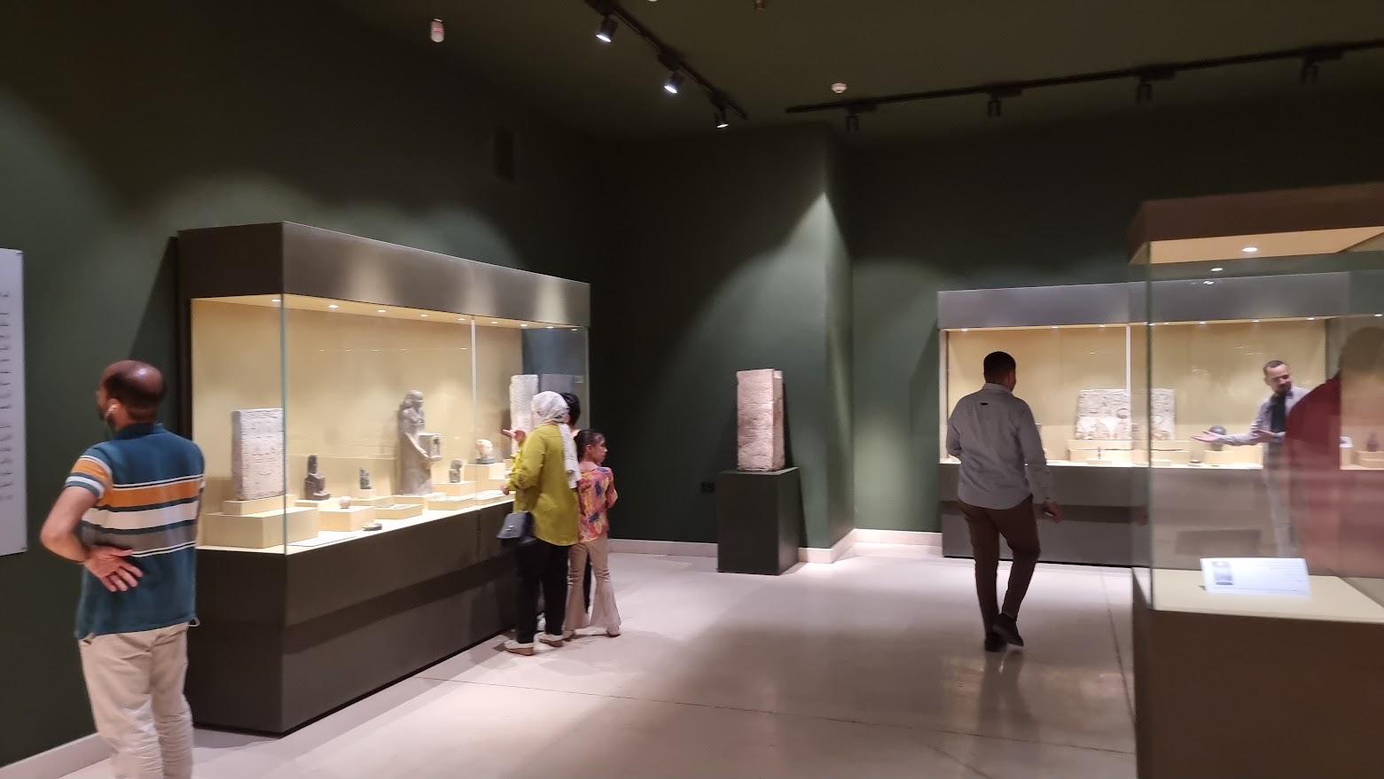 الجمهور بالمتحف