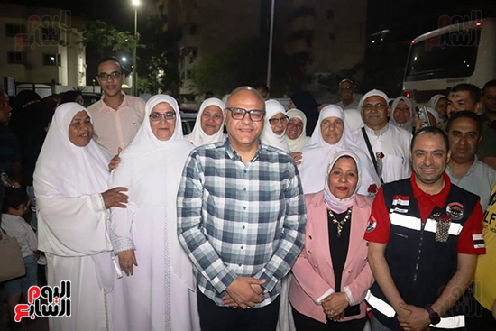 صورة-مع-الحجاج صورة-مع-الحجاج