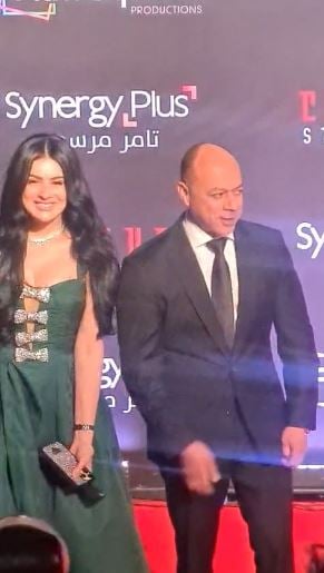 تامر مرسي وزوجته نسرين امام