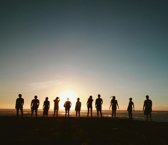 رؤية الأصدقاء