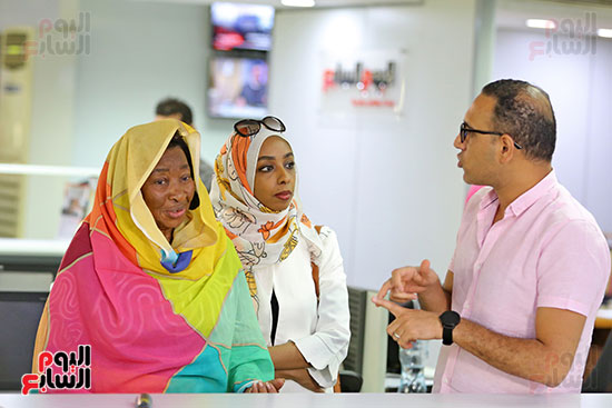 زيارة-الدكتورة-بخيتة-أمين-عميد-كلية-الإعلام-بجامعة-أم-درمان-بالسودان-لليوم-السابع-تصوير-ماهر-اسكندر18-5-2025-(8)