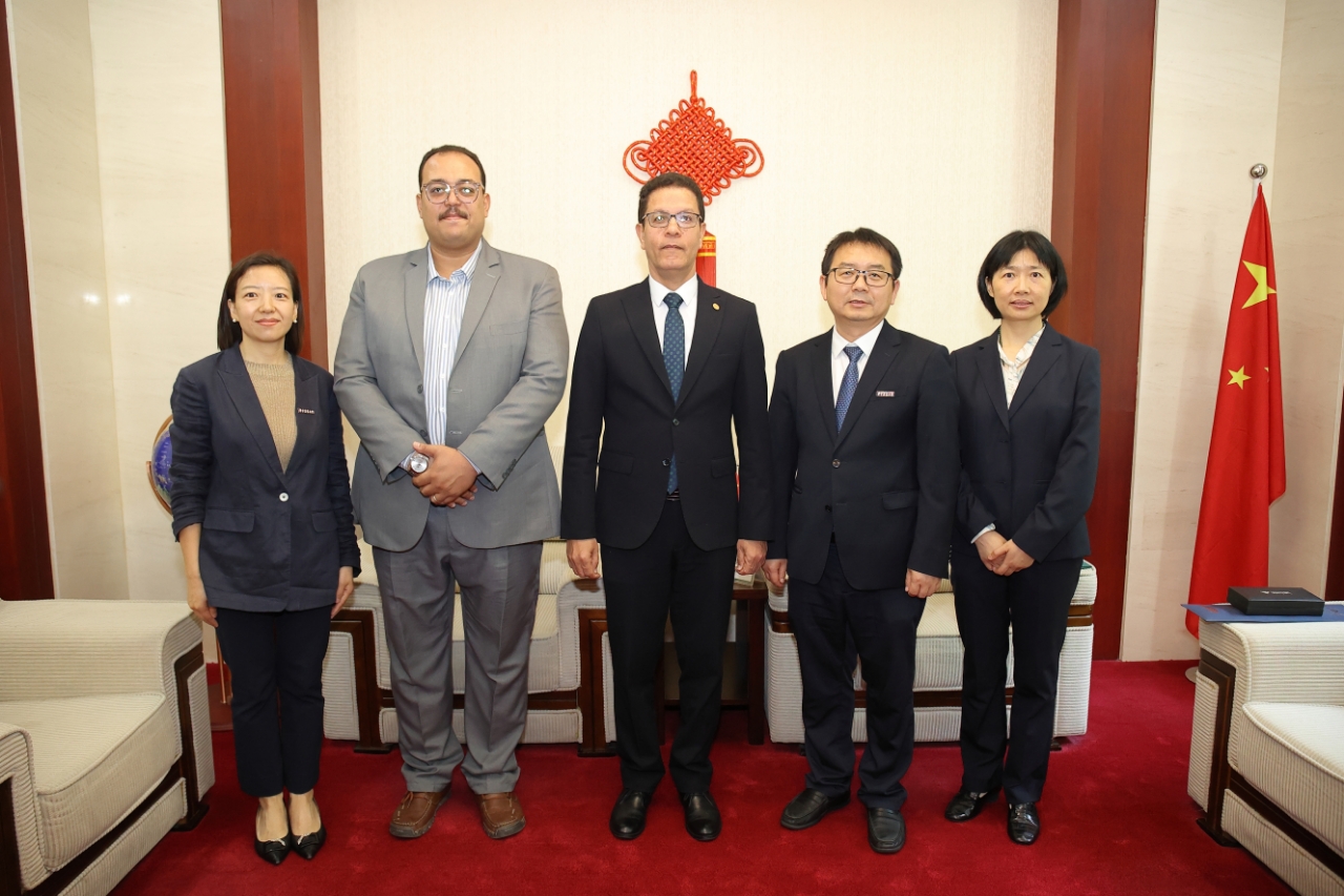 خلال لقاءات رؤساء جامعات الصين