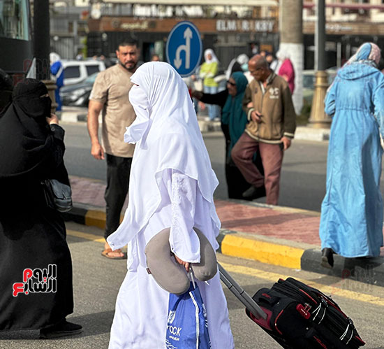 إحدى-الفائزات-بالحج