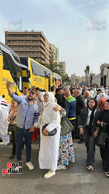 فرحة-للحجاج-وأسرهم