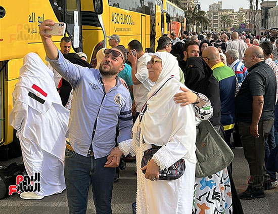 التقاط-السيلفي