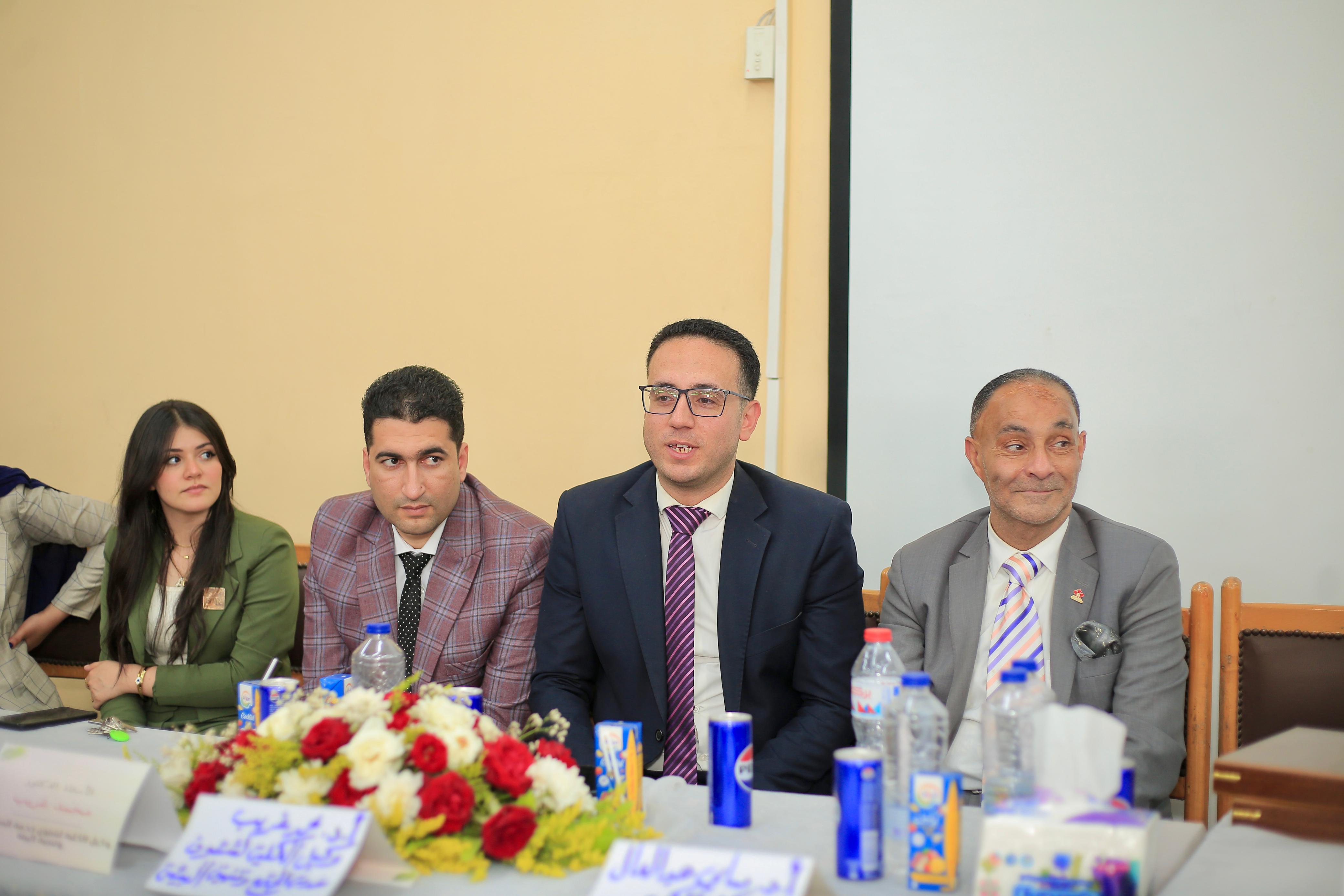 أساتذة الكلية