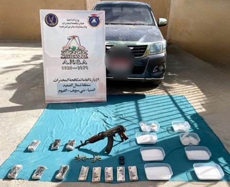 المتهمون والمضبوطات (2)