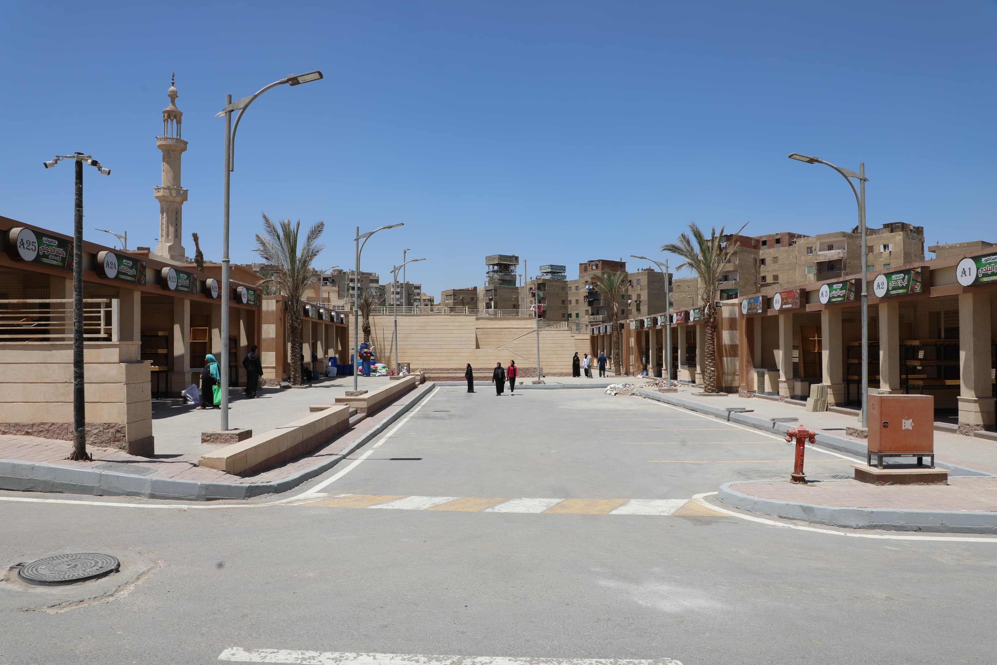 محافظة القاهرة تواجه الأسواق العشوائية بإيجاد بديل للباعة الجائلين (5)