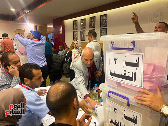 فرز لجان النقيب فى عمومية الصحفيين فرز لجان النقيب فى عمومية الصحفيين