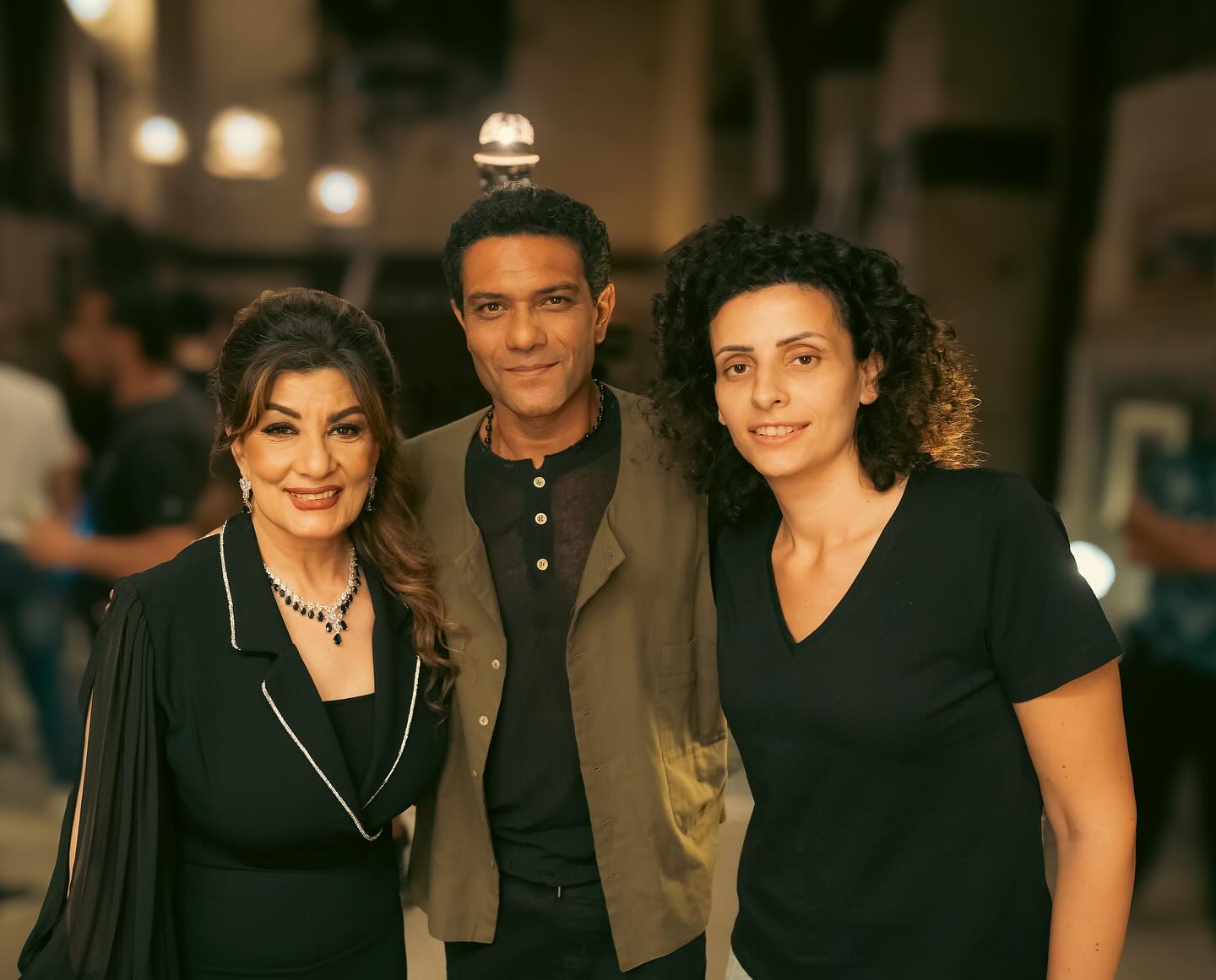 سماح انور مع اسر ياسين والمخرجة سارة نوح سماح انور مع اسر ياسين والمخرجة سارة نوح