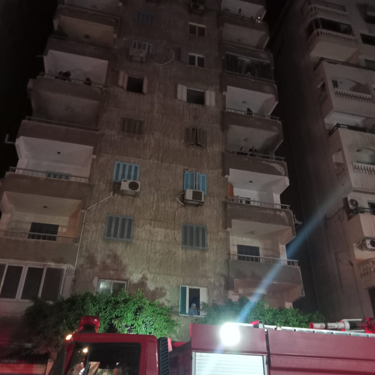الحماية المدنية تسيطر على حريق شقة في سموحة الإسكندرية